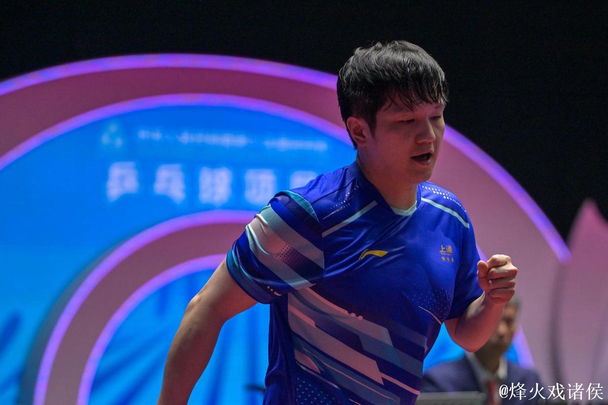 樊振东以4-2击败王楚钦 挺进全运会乒乓球男单决赛 樊振东以4-2击败王楚钦 挺进全运会乒乓球男单决赛