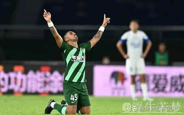 莱昂纳多门前包抄破门,刘若钒送精准助攻 莱昂纳多门前包抄破门,刘若钒送精准助攻