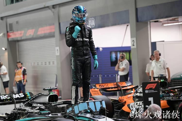 F1新加坡站正赛:拉塞尔杆位夺冠 维斯塔潘亚军 F1新加坡站正赛:拉塞尔杆位夺冠 维斯塔潘亚军
