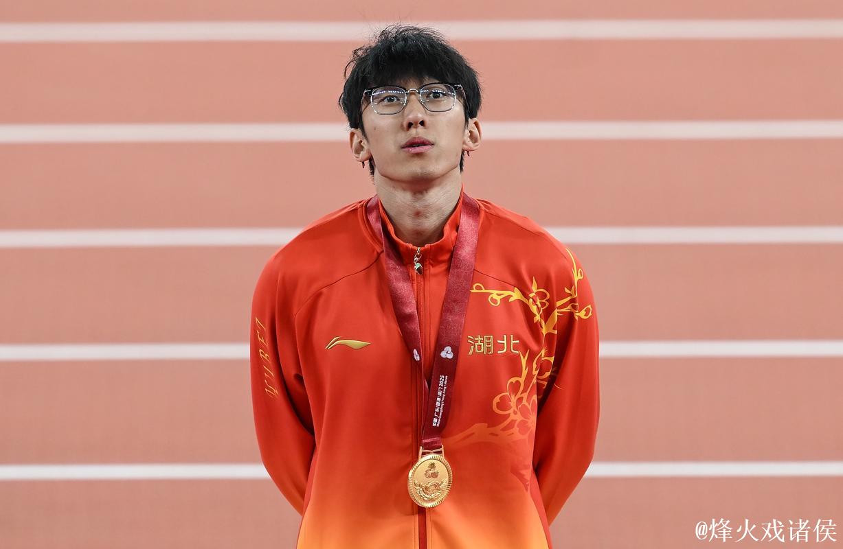 全运会男子100米决赛 湖北选手李泽洋收获冠军